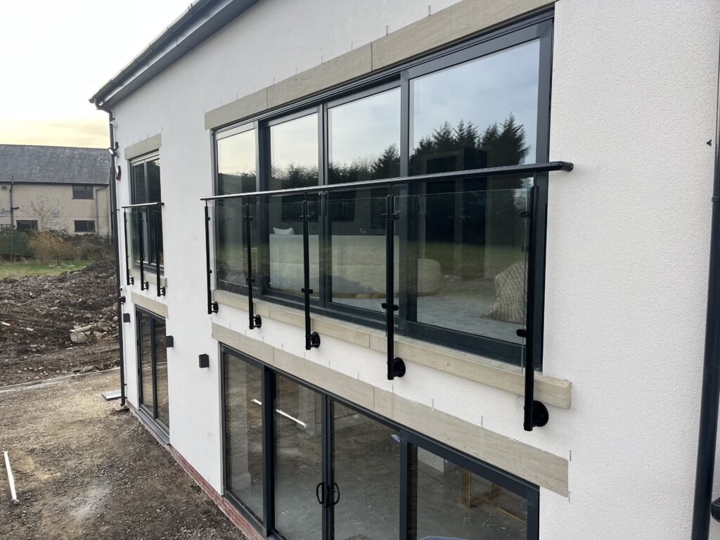 Wide span juliet balcony