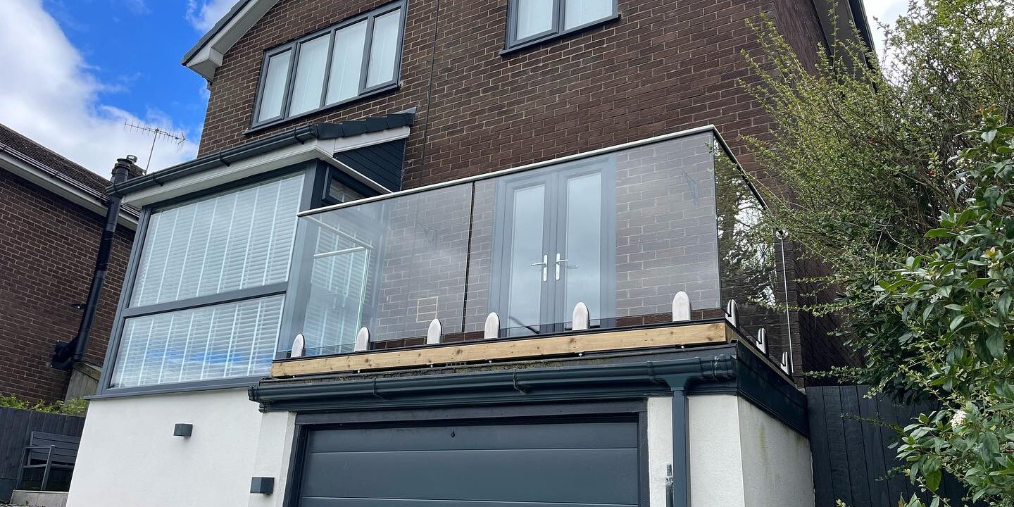 glass_balustrade Glass balustrade installation in Stockport